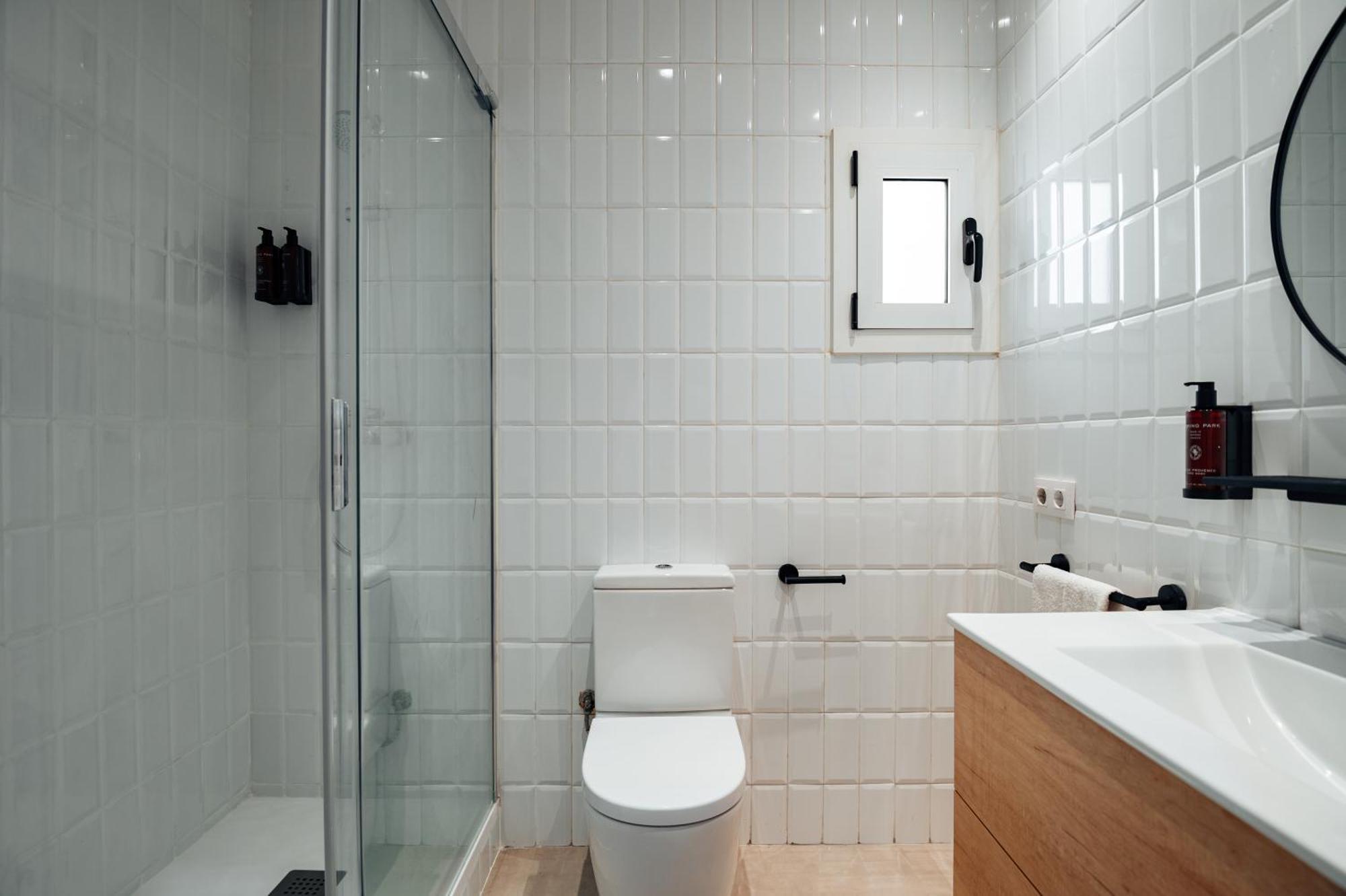 Design Apartments By Olala Homes L’Hospitalet de Llobregat Exterior foto